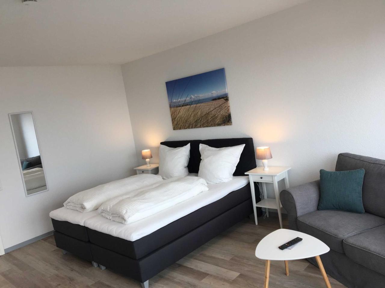 Strandappartements Haus Strandkieker Schönhagen エクステリア 写真